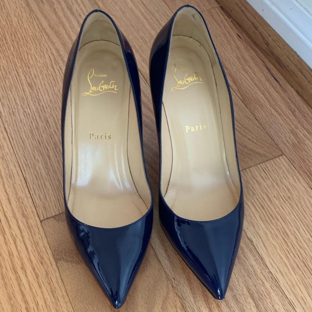 Christian Louboutin Navy Patent Leather Heels sz 7